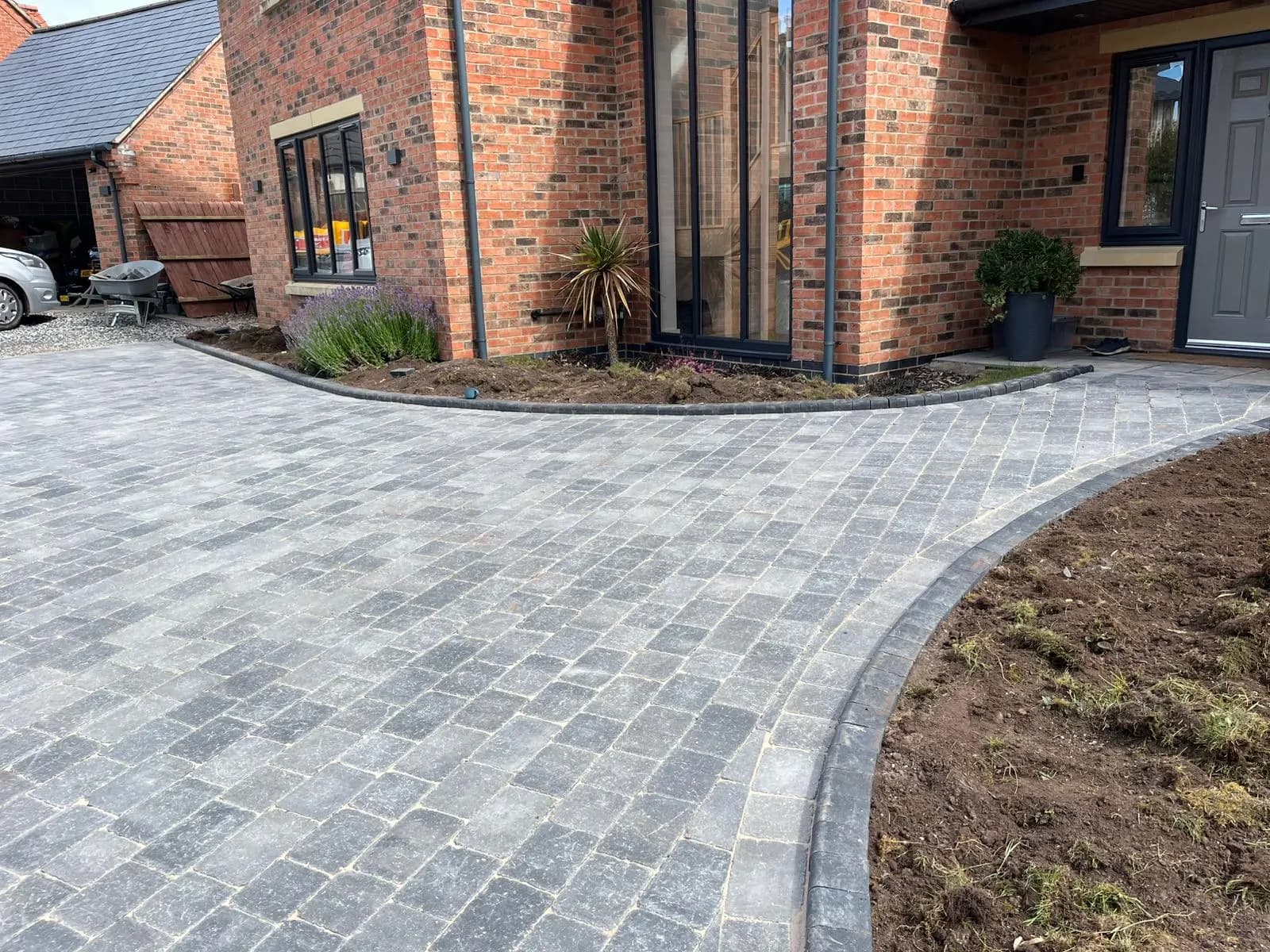 Driveways in Headcorn — image 11