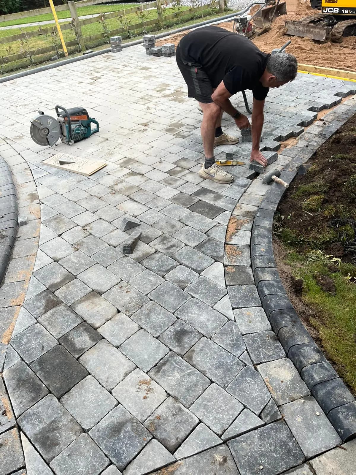 Driveways in Headcorn — image 9